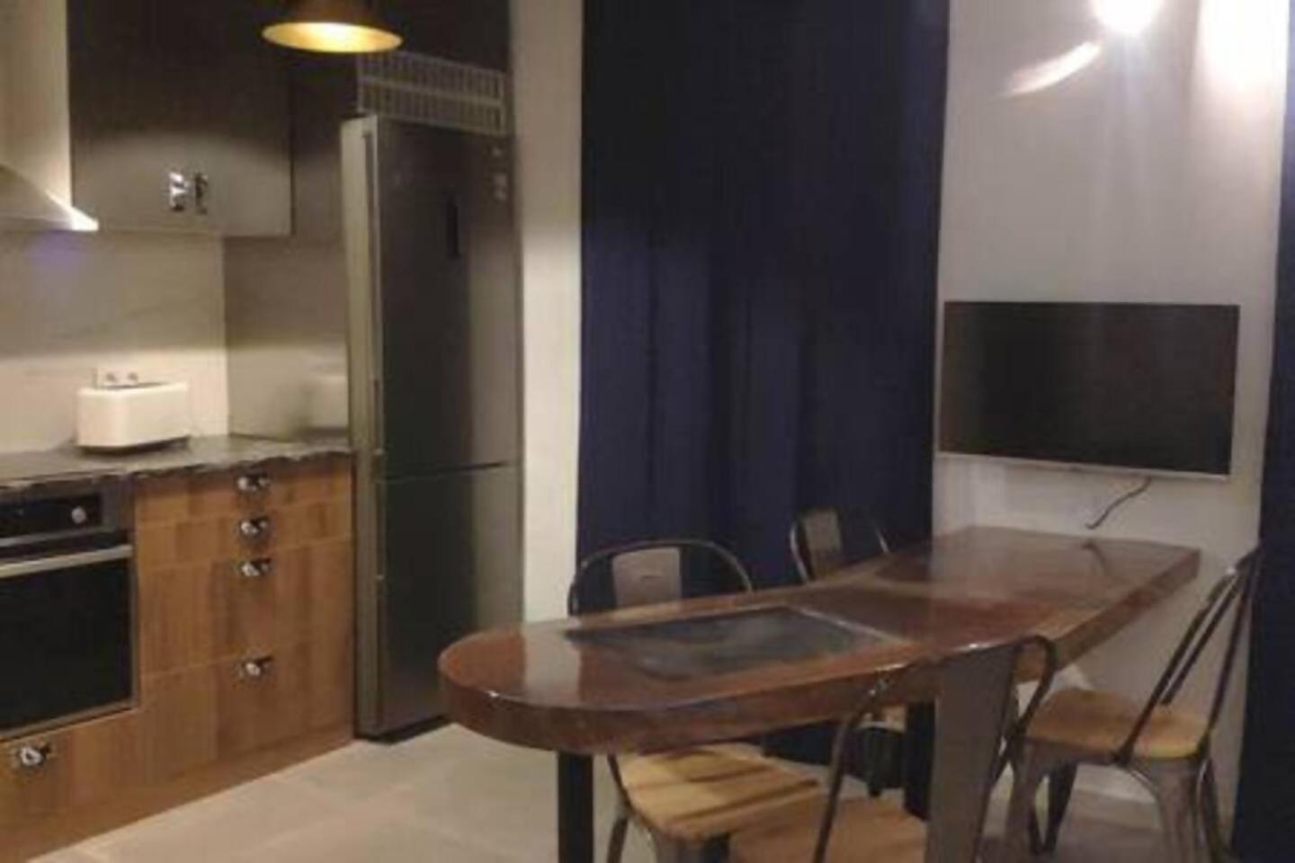 Taocasa Metal Apartment Olot Bagian luar foto