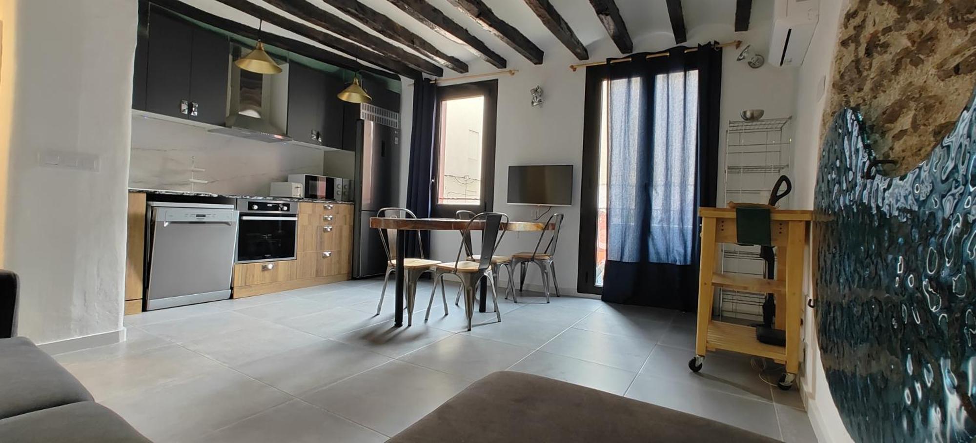 Taocasa Metal Apartment Olot Bagian luar foto