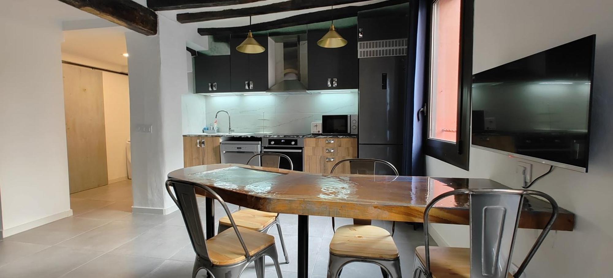 Taocasa Metal Apartment Olot Bagian luar foto