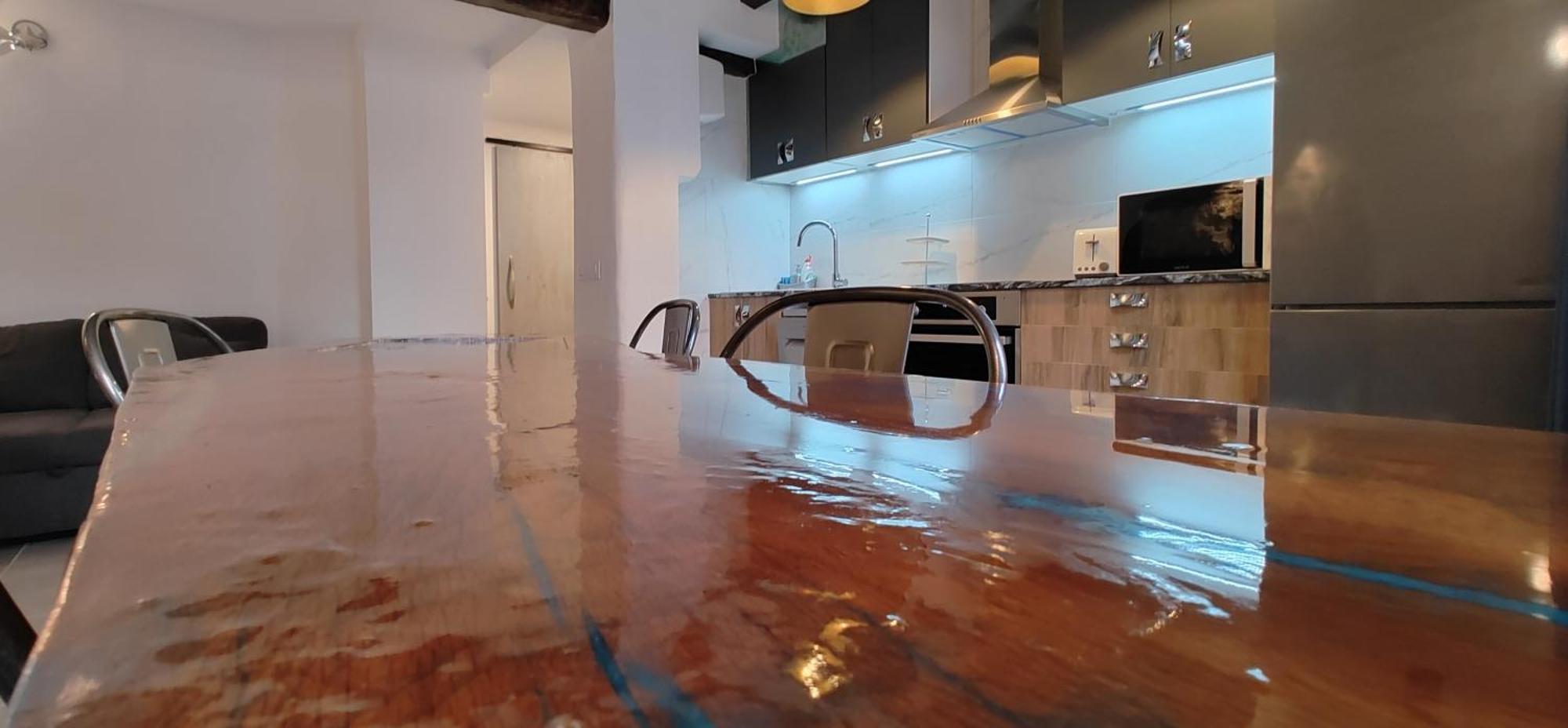 Taocasa Metal Apartment Olot Bagian luar foto